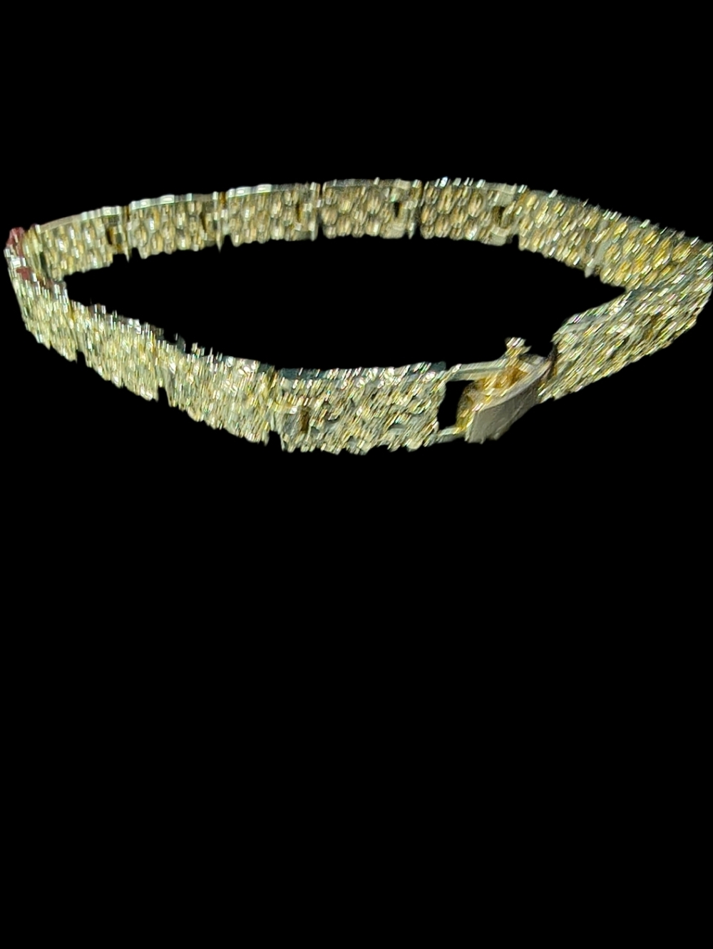 14k Gold Plated Nugget Bracelet 8mm Wide - Picture 2 of 3